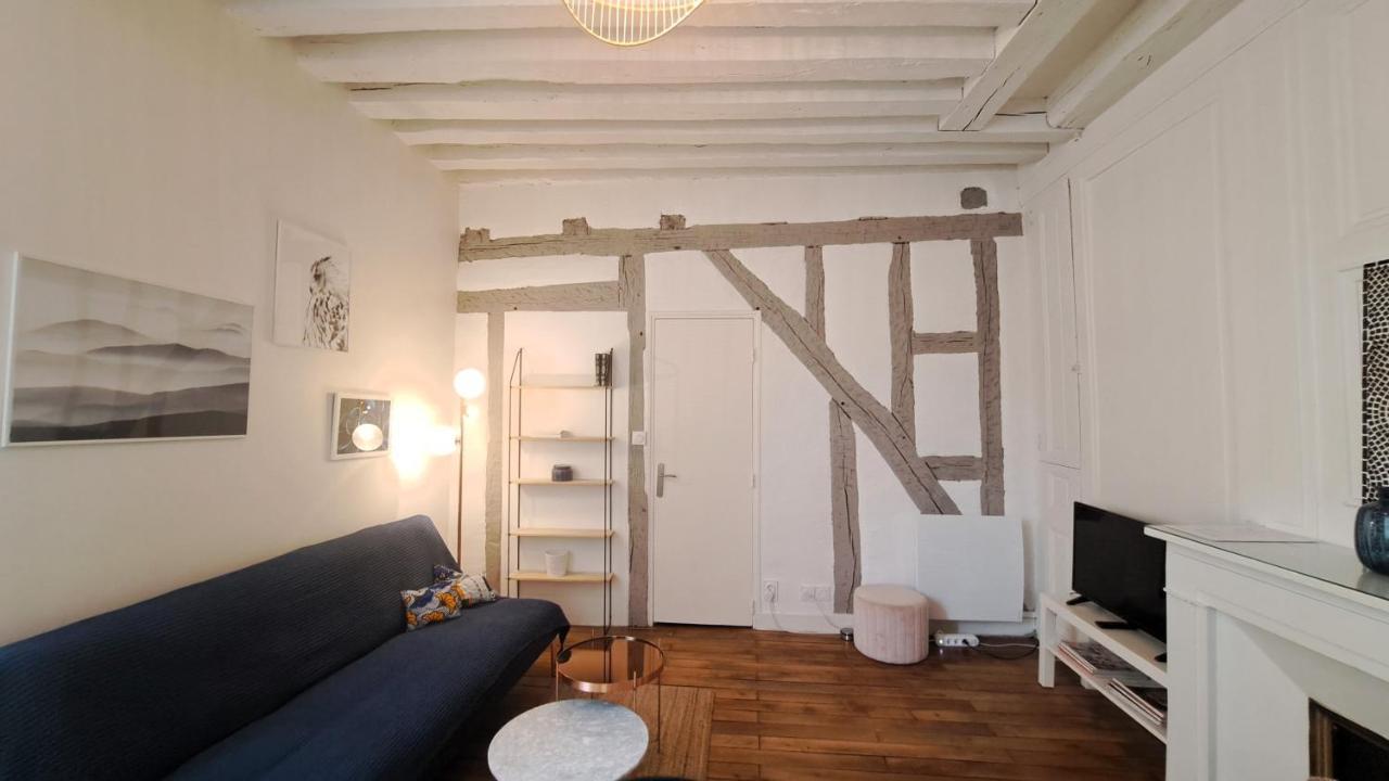 Appartement Centre Vieux Tours Dans Immeuble Historique 3P Exterior photo